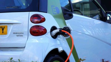 Electric cars start covering more ground than combustion counterparts