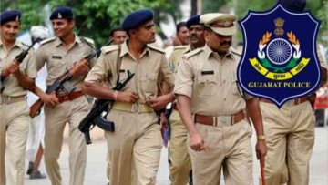 Stones thrown at Lord Ram 'shobha yatra' in Gujarat, cops fire Tear gas shells
